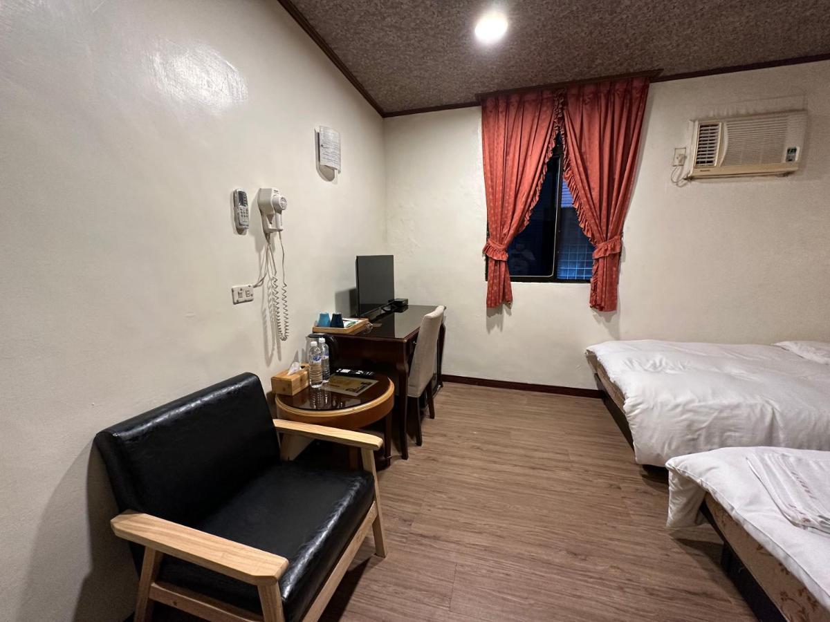 Ming Ren Hotspring Hotel Jiaoxi Exterior foto